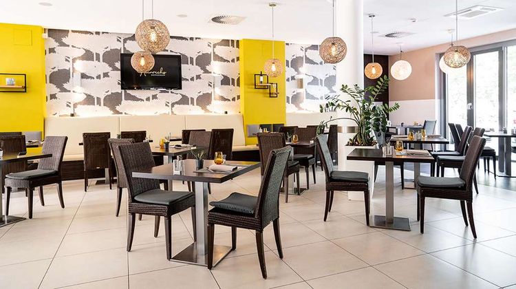 LanzCarre Hotel, Radisson Individuals Restaurant