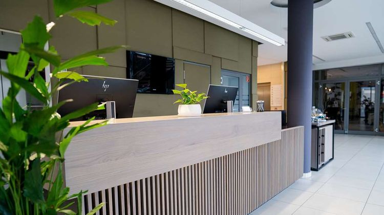 LanzCarre Hotel, Radisson Individuals Lobby