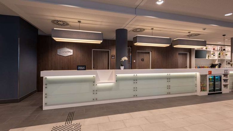 <b>Hampton by Hilton Dusseldorf City Centre Lobby</b>. Images powered by <a href="https://iceportal.shijigroup.com/" title="IcePortal" target="_blank">IcePortal</a>.