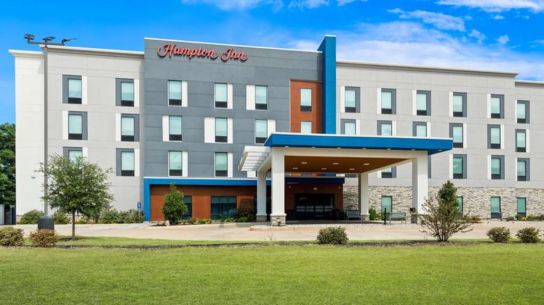 <b>Hampton Inn Longview Exterior</b>. Images powered by <a href="https://iceportal.shijigroup.com/" title="IcePortal" target="_blank">IcePortal</a>.