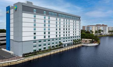 Home2 Stes Miami Airport S Blue Lagoon