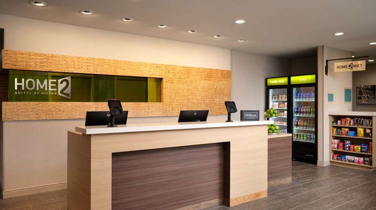 Home2 Suites by Hilton Tupelo Lobby