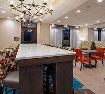 Hampton Inn Union City Lobby