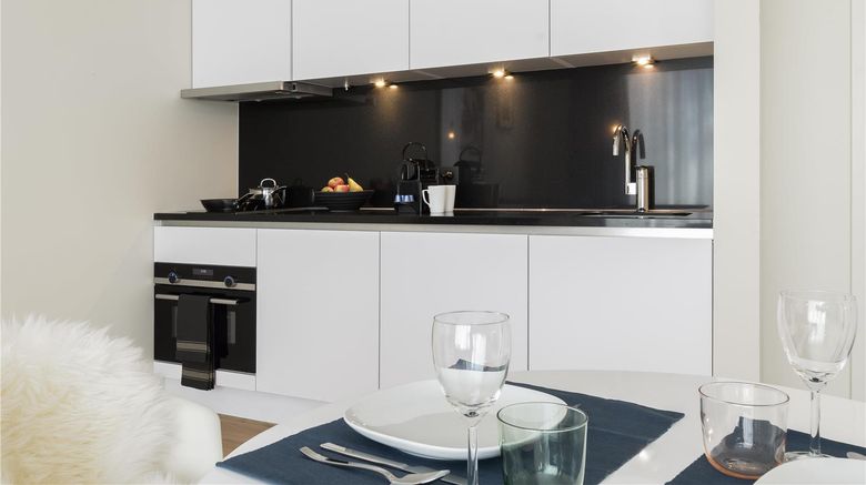 <b>Premier Suites Plus Antwerp Suite</b>. Images powered by <a href="https://iceportal.shijigroup.com/" title="IcePortal" target="_blank">IcePortal</a>.