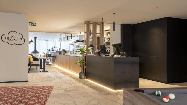 <b>Premier Suites Plus Antwerp Lobby</b>. Images powered by <a href="https://iceportal.shijigroup.com/" title="IcePortal" target="_blank">IcePortal</a>.