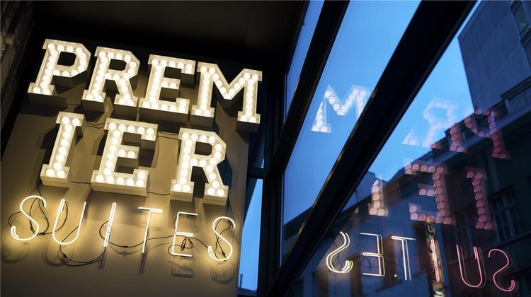 Premier Suites Plus Antwerp Exterior
