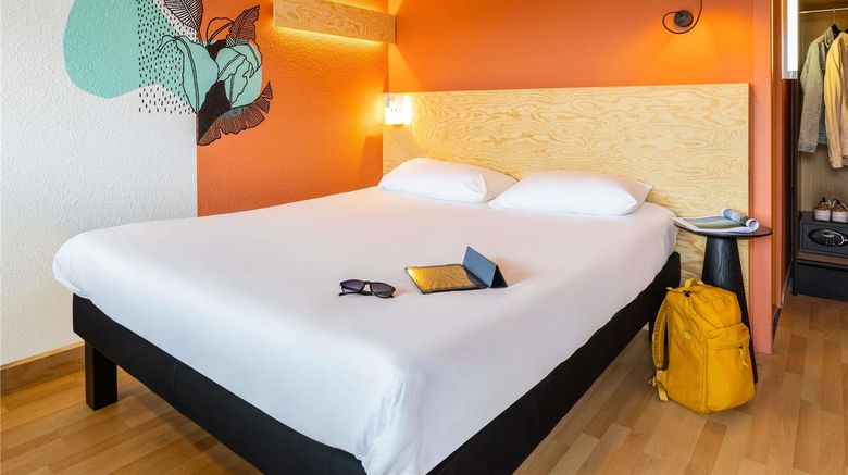 <b>greet Brussels Airport Zaventem Room</b>. Images powered by <a href="https://iceportal.shijigroup.com/" title="IcePortal" target="_blank">IcePortal</a>.