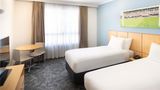 Mercure Brisbane Garden City Room