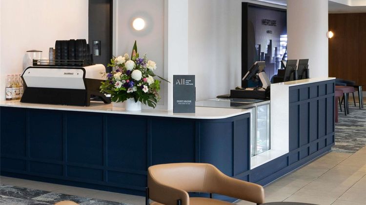 Mercure Brisbane Garden City Restaurant