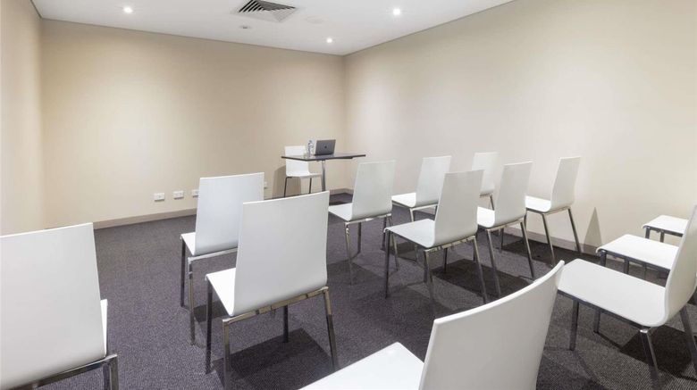 <b>Mercure Brisbane Garden City Meeting</b>. Images powered by <a href="https://iceportal.shijigroup.com/" title="IcePortal" target="_blank">IcePortal</a>.