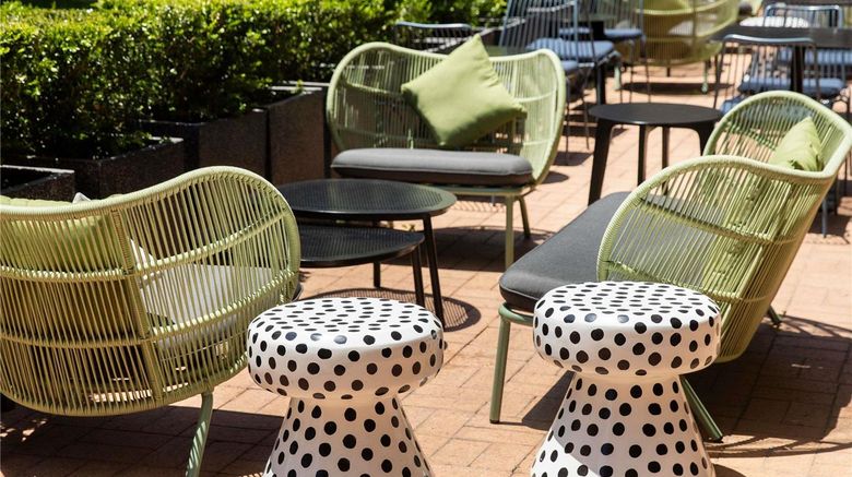 <b>Mercure Sydney Macquarie Park Restaurant</b>. Images powered by <a href="https://iceportal.shijigroup.com/" title="IcePortal" target="_blank">IcePortal</a>.