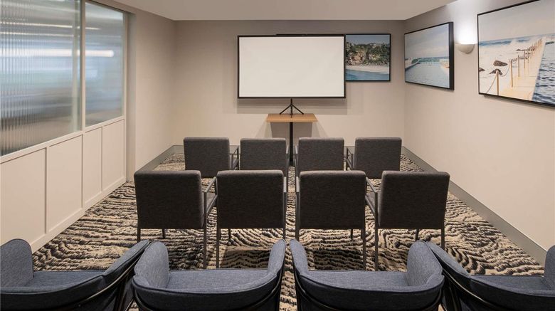 <b>Mercure Sydney Manly Warringah Meeting</b>. Images powered by <a href="https://iceportal.shijigroup.com/" title="IcePortal" target="_blank">IcePortal</a>.