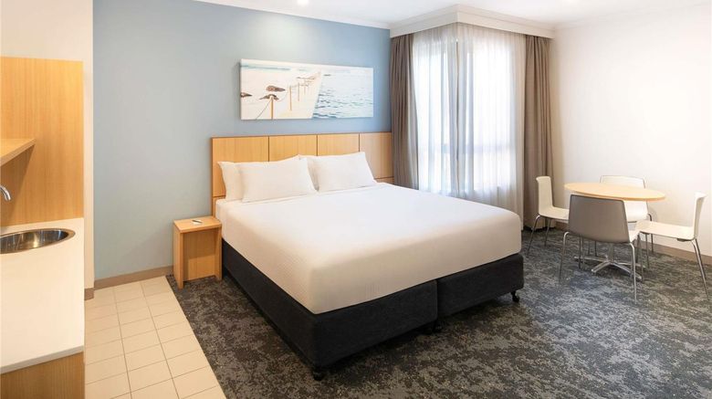 <b>Mercure Sydney Manly Warringah Room</b>. Images powered by <a href="https://iceportal.shijigroup.com/" title="IcePortal" target="_blank">IcePortal</a>.