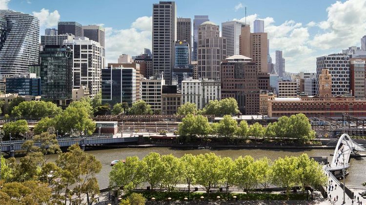 Mercure Melbourne Southbank Room