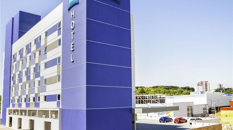 <b>Ibis Budget Farroupilha Exterior</b>. Images powered by <a href="https://iceportal.shijigroup.com/" title="IcePortal" target="_blank">IcePortal</a>.