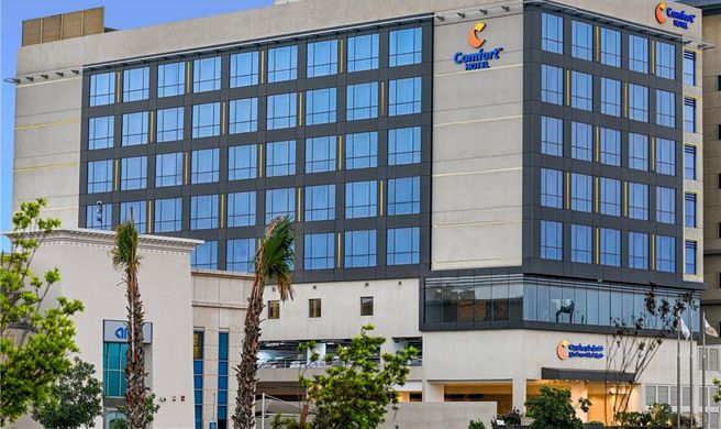 Comfort Hotel Jeddah King Road Exterior