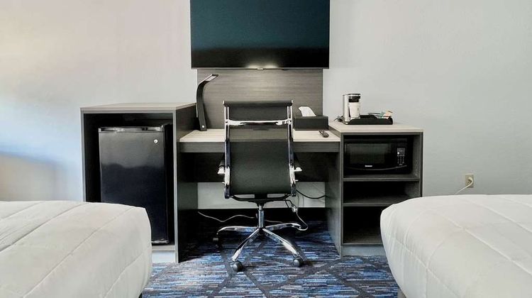 AmericInn by Wyndham Quincy Room