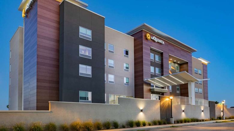 <b>La Quinta Inn & Stes Galveston Island N Exterior</b>. Images powered by <a href="https://iceportal.shijigroup.com/" title="IcePortal" target="_blank">IcePortal</a>.