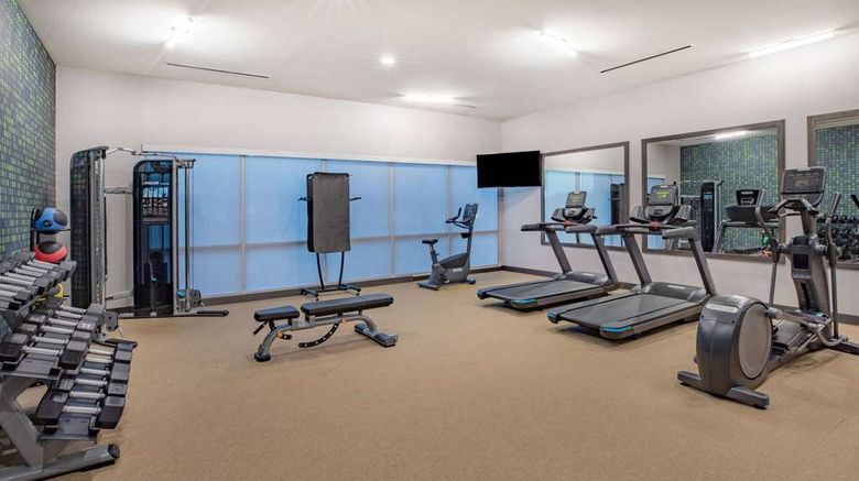 <b>La Quinta Inn & Stes Galveston Island N Health</b>. Images powered by <a href="https://iceportal.shijigroup.com/" title="IcePortal" target="_blank">IcePortal</a>.