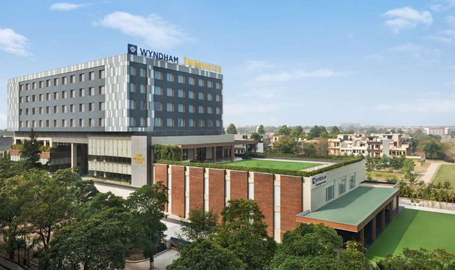 Wyndham Chandigarh Mohali Exterior