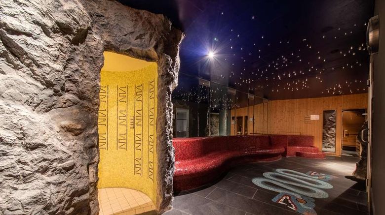 <b>Koener Hotel Spa</b>. Images powered by <a href="https://iceportal.shijigroup.com/" title="IcePortal" target="_blank">IcePortal</a>.