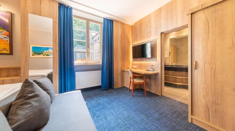 Koener Hotel Room