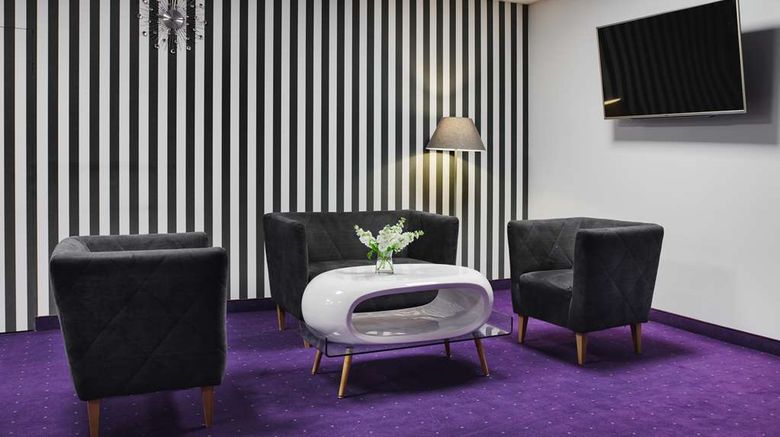 <b>Best Western Plus Hotel Olsztyn Old Town Lobby</b>. Images powered by <a href="https://iceportal.shijigroup.com/" title="IcePortal" target="_blank">IcePortal</a>.