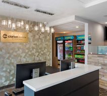 Clarion Pointe Lobby