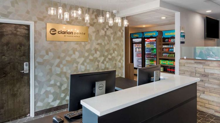 Clarion Pointe Lobby
