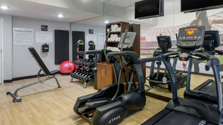 <b>Clarion Pointe Health</b>. Images powered by <a href="https://iceportal.shijigroup.com/" title="IcePortal" target="_blank">IcePortal</a>.