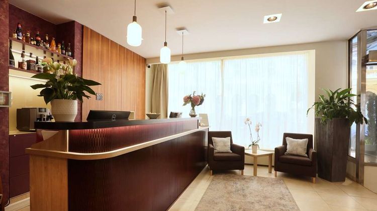 Hotel Amarilis Jerome Lobby