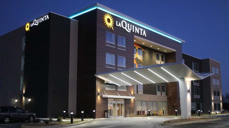 <b>La Quinta Inn & Sts by Wyndham Bardstown Exterior</b>. Images powered by <a href="https://iceportal.shijigroup.com/" title="IcePortal" target="_blank">IcePortal</a>.