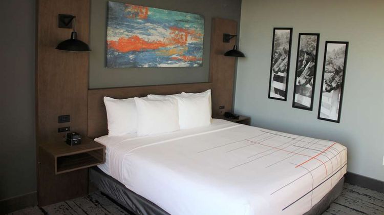 La Quinta Inn & Sts by Wyndham Bardstown Room