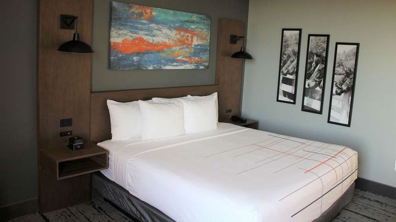 <b>La Quinta Inn & Sts by Wyndham Bardstown Room</b>. Images powered by <a href="https://iceportal.shijigroup.com/" title="IcePortal" target="_blank">IcePortal</a>.