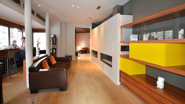 <b>Hotel Chateaudun Opera Lobby</b>. Images powered by <a href="https://iceportal.shijigroup.com/" title="IcePortal" target="_blank">IcePortal</a>.