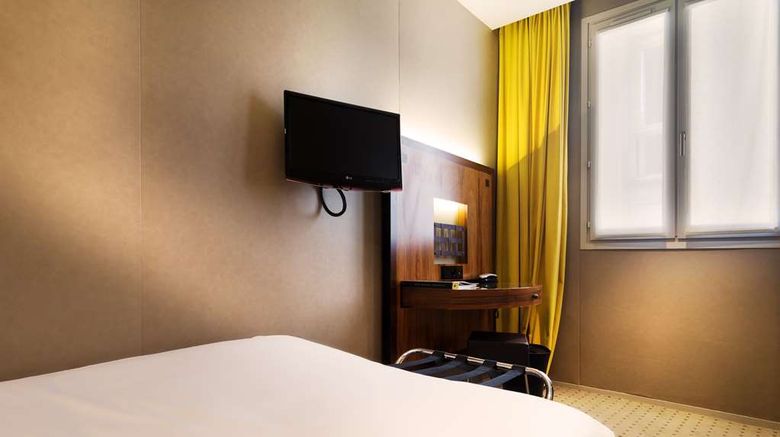<b>Hotel Chateaudun Opera Room</b>. Images powered by <a href="https://iceportal.shijigroup.com/" title="IcePortal" target="_blank">IcePortal</a>.