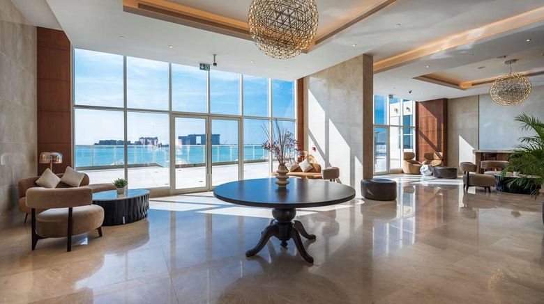 <b>Radisson Resort Ras Al Khaimah Marjan Lobby</b>. Images powered by <a href="https://iceportal.shijigroup.com/" title="IcePortal" target="_blank">IcePortal</a>.
