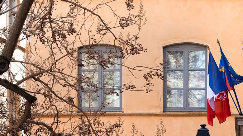 <b>Cour des Loges Lyon, Radisson Coll Hotel Exterior</b>. Images powered by <a href="https://iceportal.shijigroup.com/" title="IcePortal" target="_blank">IcePortal</a>.