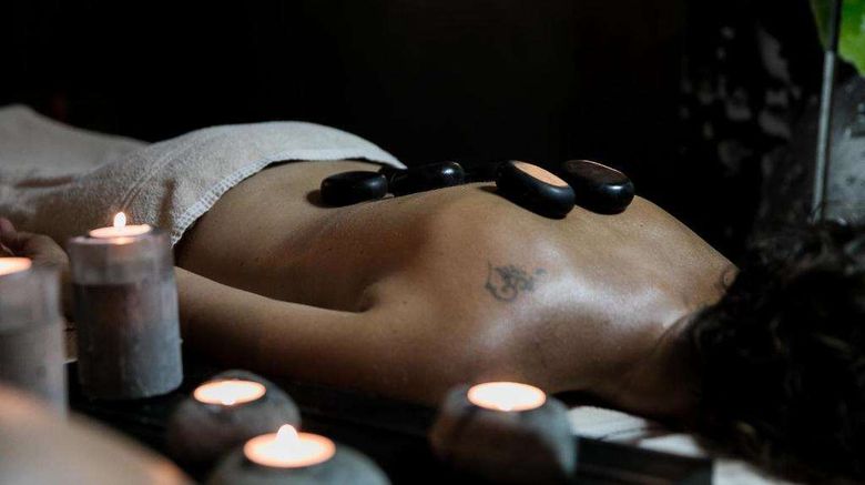 <b>Le Rabelais Hotel Spa</b>. Images powered by <a href="https://iceportal.shijigroup.com/" title="IcePortal" target="_blank">IcePortal</a>.