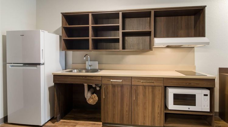 WoodSpring Suites Thornton-North Denver Suite