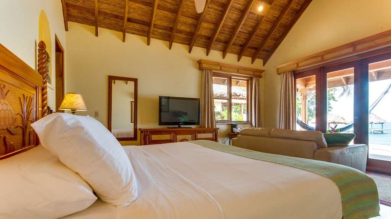 <b>The Resort at Almond Beach Room</b>. Images powered by <a href="https://iceportal.shijigroup.com/" title="IcePortal" target="_blank">IcePortal</a>.