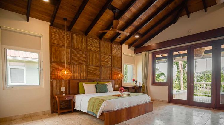 Sleeping Giant Rainforest Lodge Room
