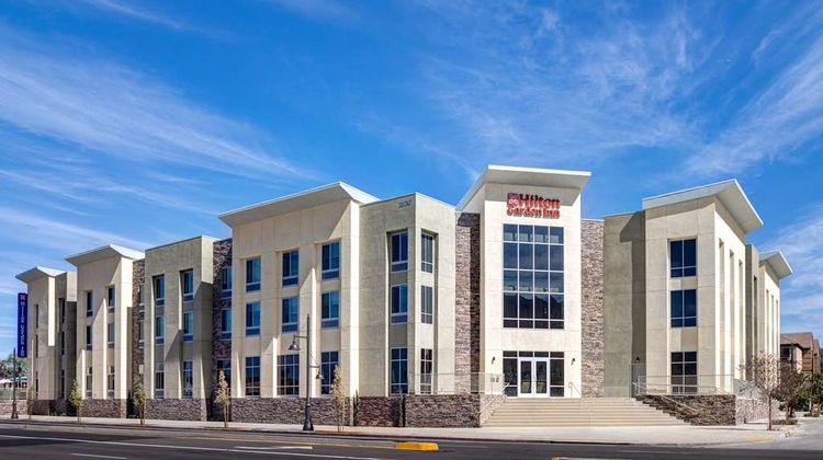 Hilton Garden Inn Temecula Exterior