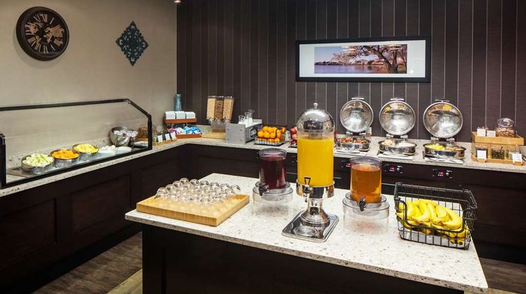 DoubleTree by Hilton Silver Spring DC N Restaurant