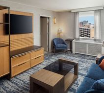 DoubleTree by Hilton Silver Spring DC N Room