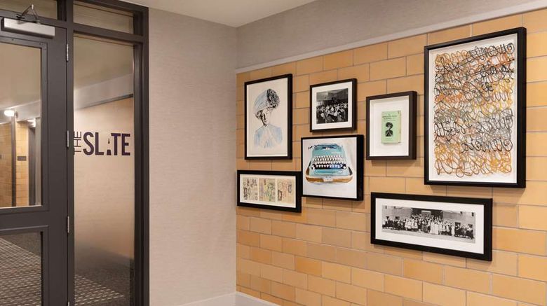 <b>The Slate Denver, Tapestry Collection Lobby</b>. Images powered by <a href="https://iceportal.shijigroup.com/" title="IcePortal" target="_blank">IcePortal</a>.
