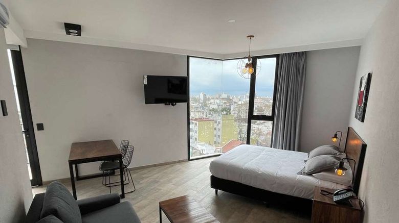 <b>Days Inn by Wyndham Devoto Room</b>. Images powered by <a href="https://iceportal.shijigroup.com/" title="IcePortal" target="_blank">IcePortal</a>.
