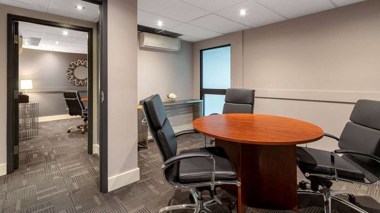 <b>Ramada by Wyndham Northern Grand Hotel Meeting</b>. Images powered by <a href="https://iceportal.shijigroup.com/" title="IcePortal" target="_blank">IcePortal</a>.