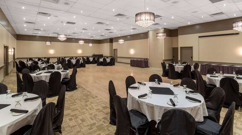 <b>Ramada by Wyndham Northern Grand Hotel Ballroom</b>. Images powered by <a href="https://iceportal.shijigroup.com/" title="IcePortal" target="_blank">IcePortal</a>.