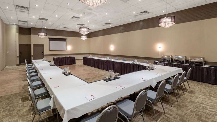 Ramada by Wyndham Northern Grand Hotel Meeting